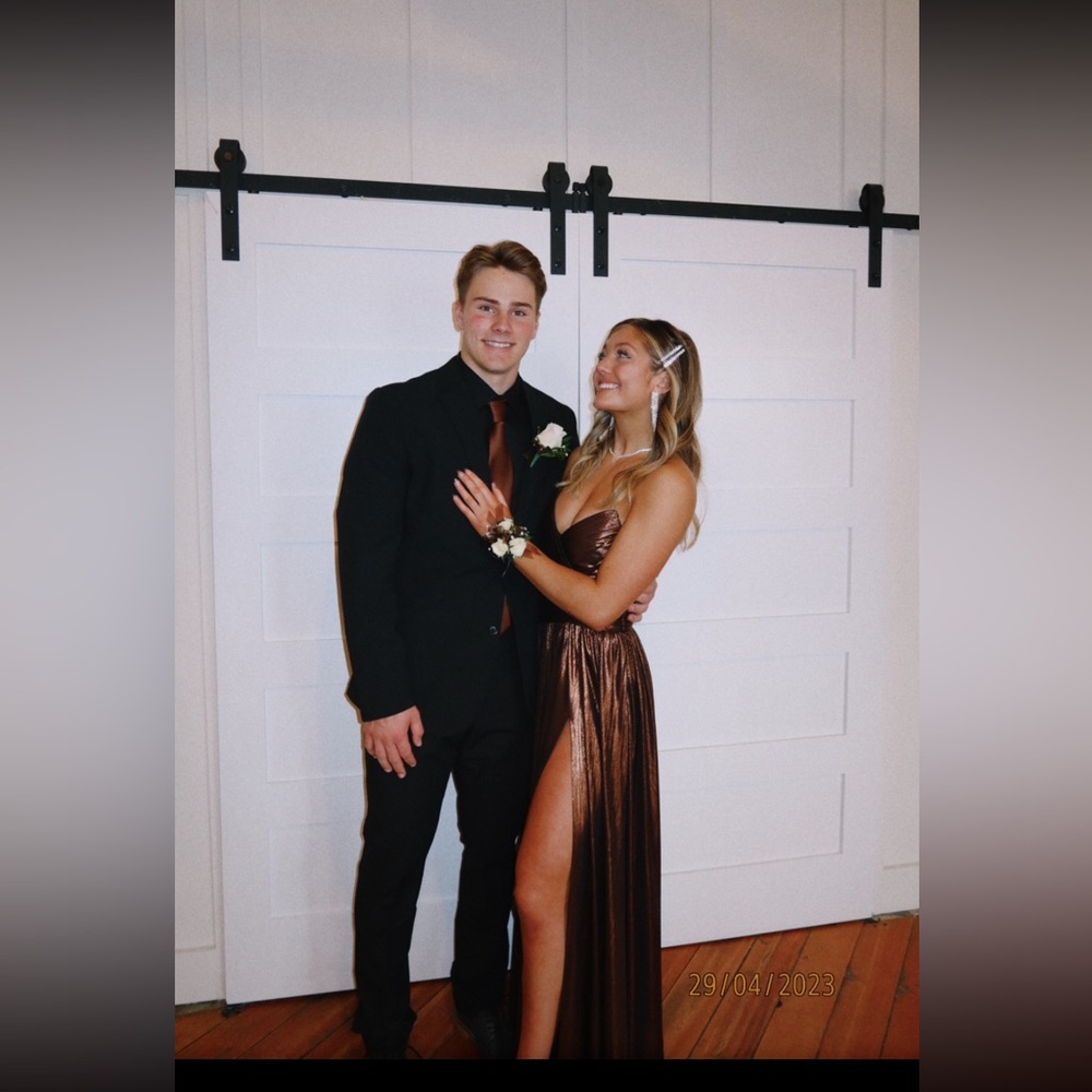 Brown Retrofete gown/prom dress